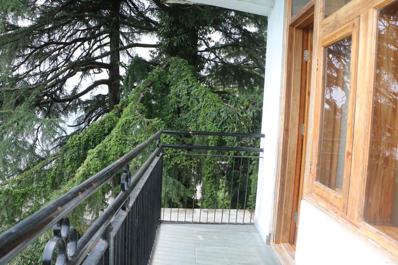 Pema Thang Hotel คางกรา ภายนอก รูปภาพ
